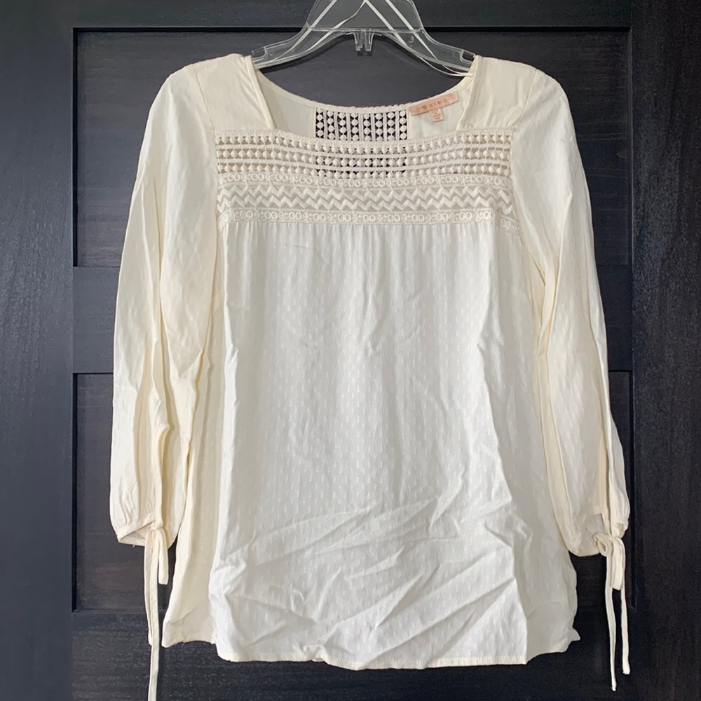 Skies Are Blue Ivory Blouse - NWT - XS